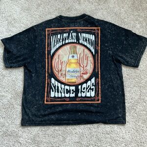 Modelo beer graphic Tee. M